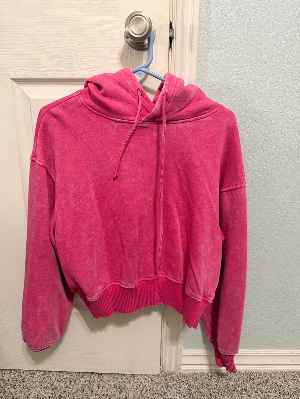 Acid Washed Pink Cropped Hoodie - Women's Casual Pullover